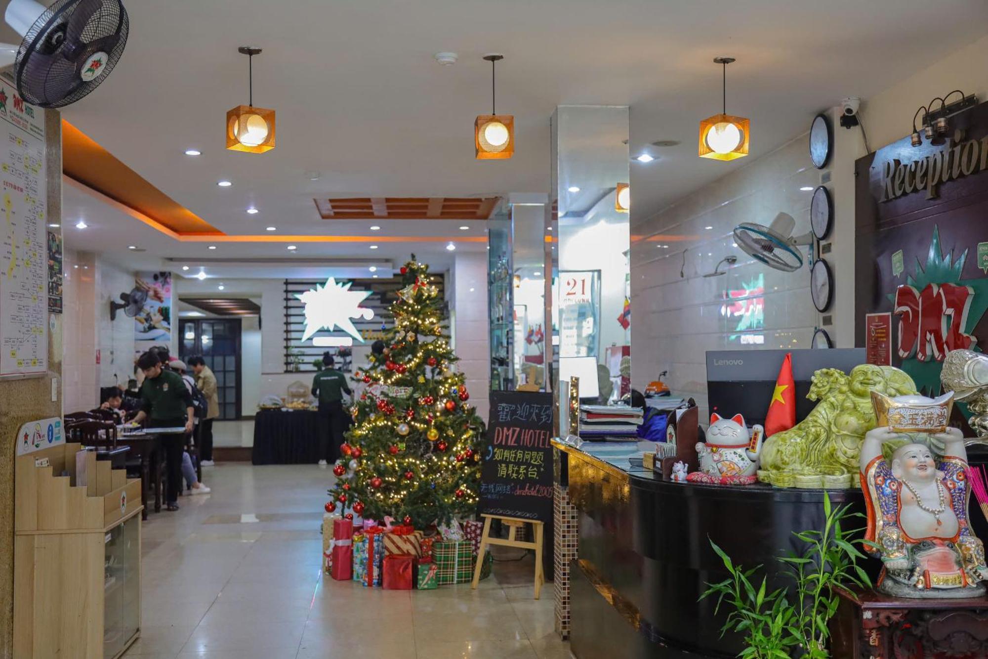 Dmz Hotel Hue Exterior foto