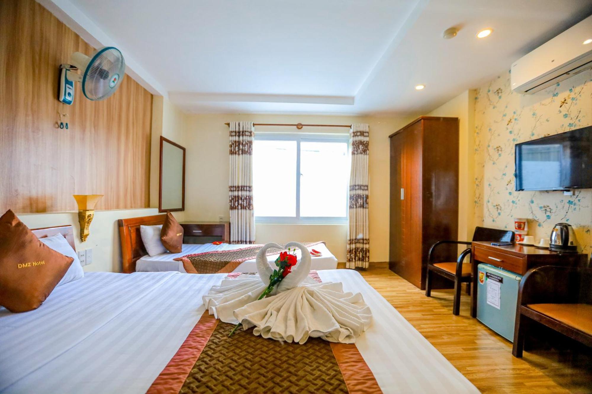 Dmz Hotel Hue Exterior foto